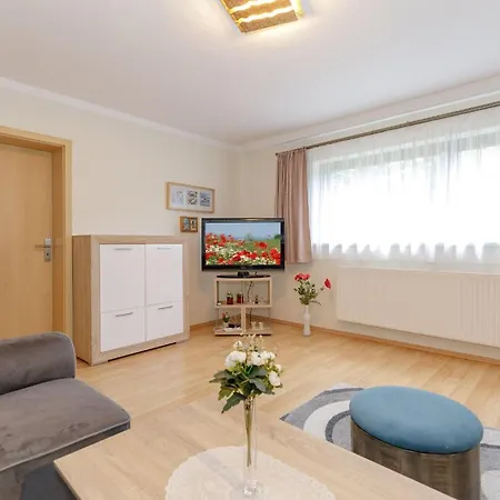 Apartment Ostseeliebe Fuer 3 Personen Mit Garten Und Wlan *