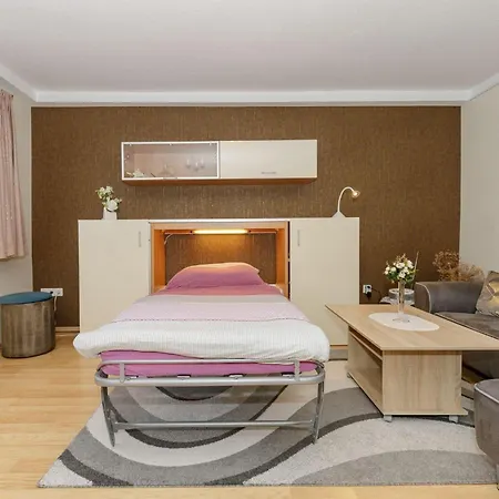 Ostseeliebe Fuer 3 Personen Mit Garten Und Wlan * Kuehlungsborn